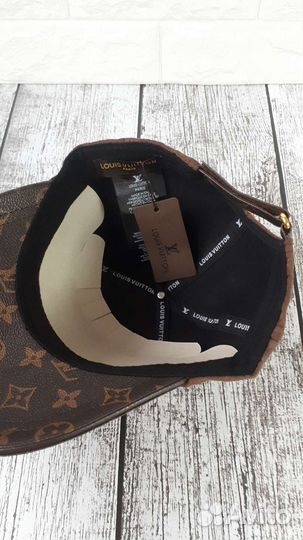 Кепка louis vuitton