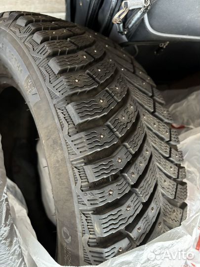 Michelin X-Ice North 4 215/60 R16 99T