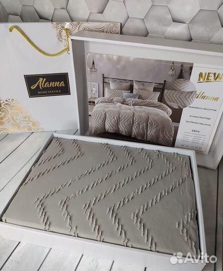 Постельное Плюмети Евро в подарочной коробке