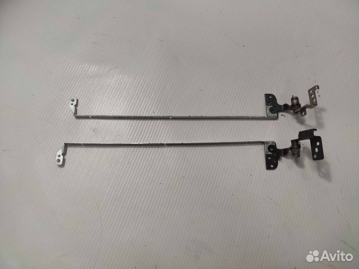 Петли для eMachines D640