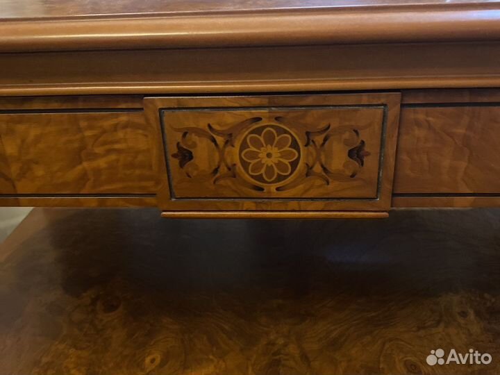 Тумба под технику