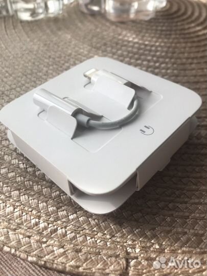 Наушники apple earpods lightning