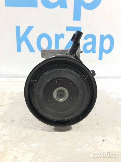 Компрессор кондиционера передний Kia Cerato 4 BD