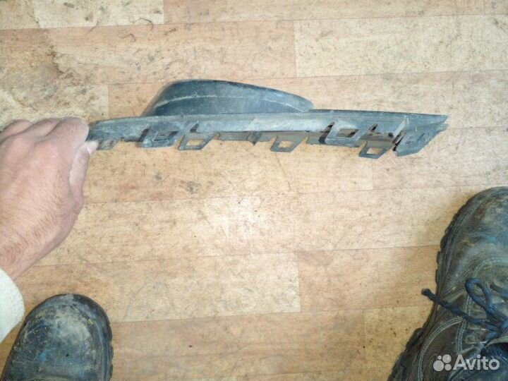 Накладка птф передняя левая Volkswagen Tiguan 1