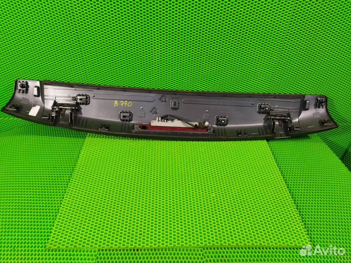 Спойлер крышки багажника Honda Pilot YF4 J35Z4