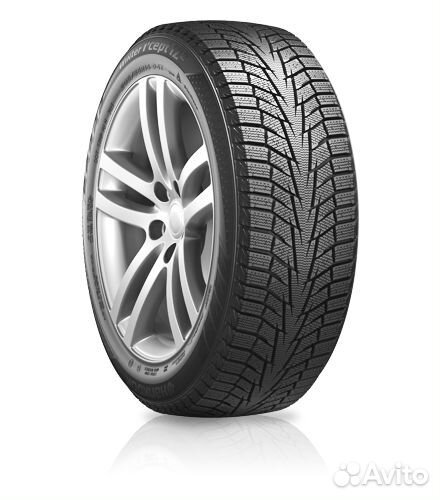 Hankook Winter I'Cept iZ 2 W616 235/40 R18