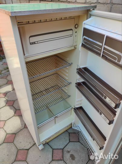 Холодильник Полюс