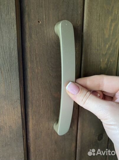 Ручки мебельные металлические