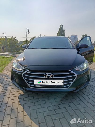 Hyundai Elantra 1.6 AT, 2016, 190 000 км