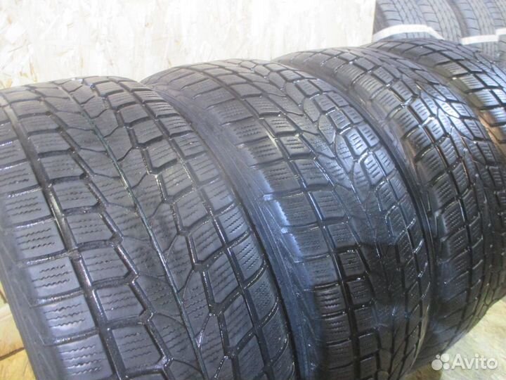 Dunlop SP Winter Sport 400 235/55 R17