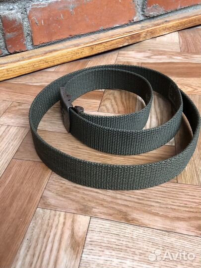 Зеленый военный ремень
