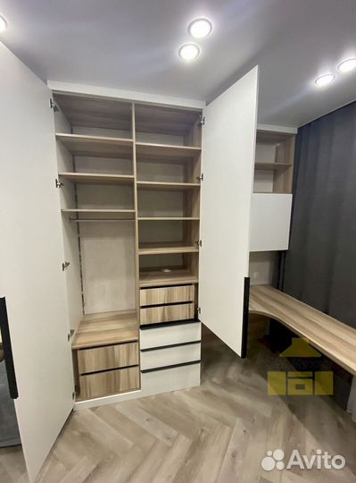 Шкаф стенка