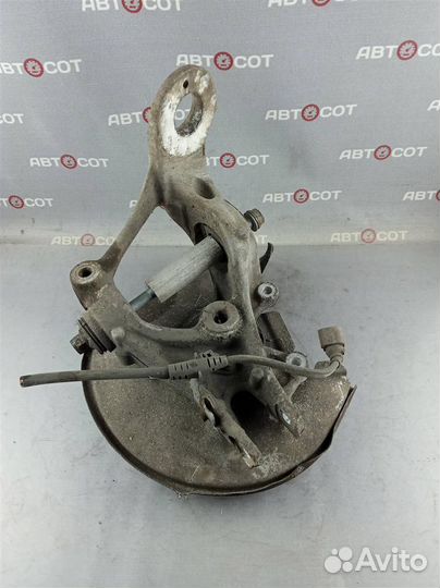 Кулак поворотный задний правый Audi A6 4G 20112