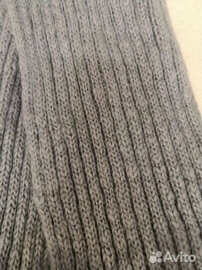 Шарф шерстяной из ровницы, ручной вязки