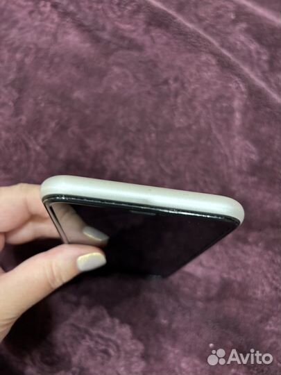 iPhone Xr, 128 ГБ