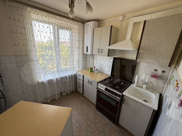 2-к. квартира, 43 м², 4/5 эт.