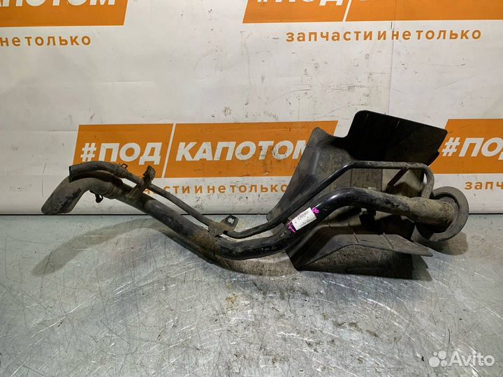 Горловина топливного бака Mitsubishi ASX 2010