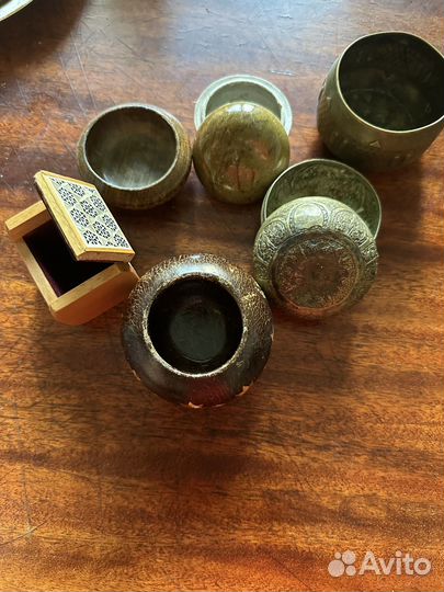 Шкатулки и баночки старинные