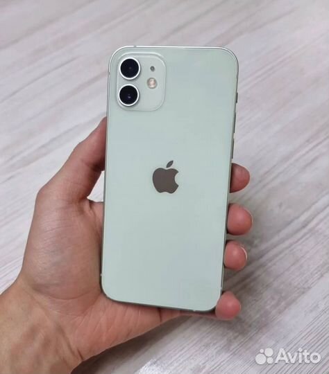 iPhone 12, 64 ГБ