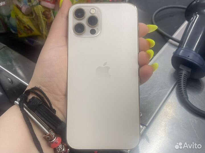 iPhone 12 Pro, 256 ГБ