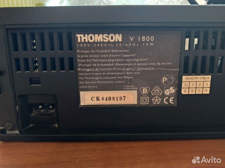 Видеомагнитофон Thomson v1800