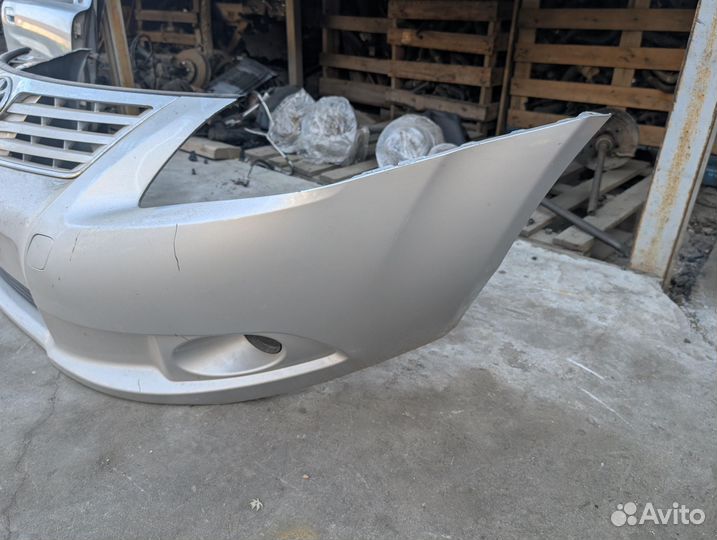 Бампер Toyota Avensis ZRT272 3ZR-FAE Перед