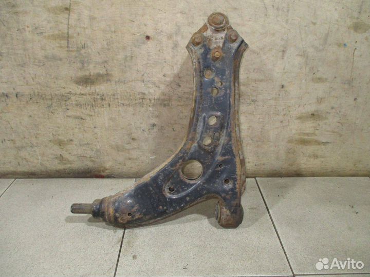 Рычаг передний Skoda Fabia 1 (6Y)