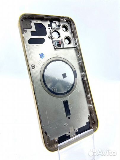 Корпус для iPhone 13 Pro Max золотой (копия)