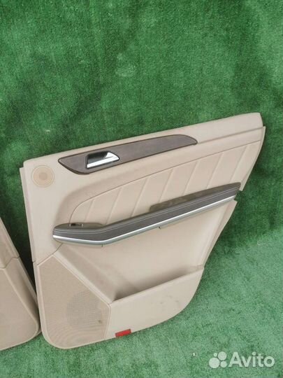 Mercedes x166 задние обшивки бежевые