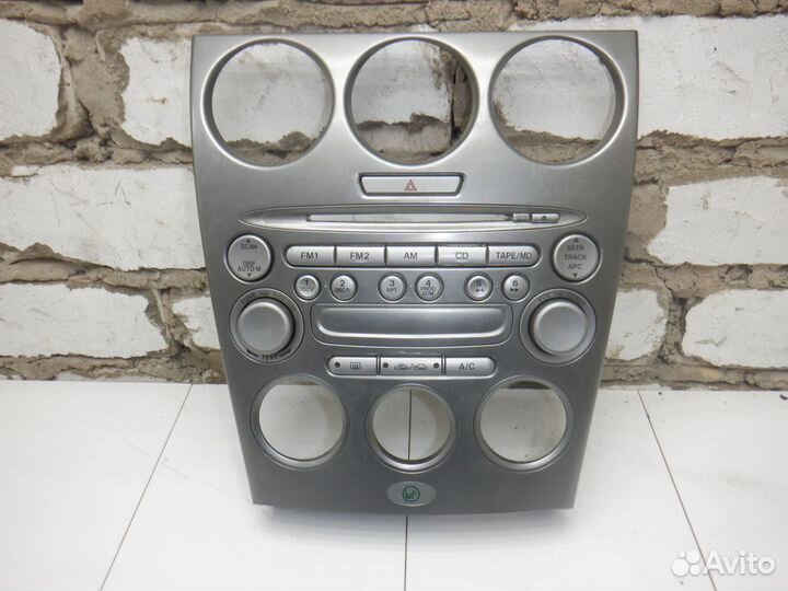 Консоль Mazda 6 GG