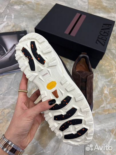 Кроссовки мужские 2024