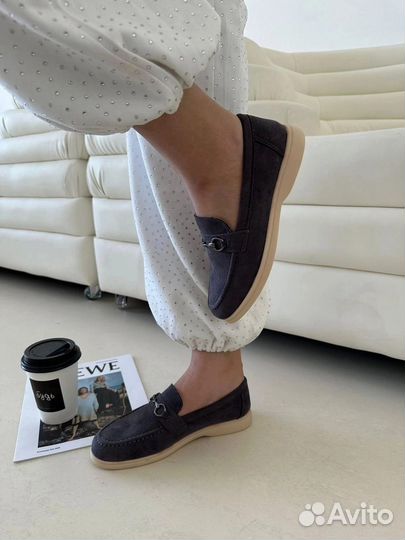 Лоферы женские