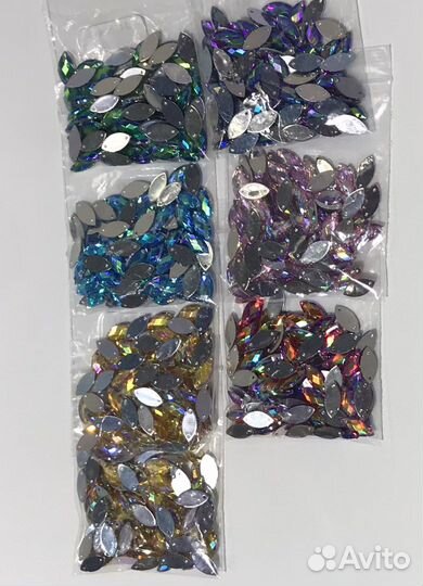 Стразы пришивные стеклянные разноцветные радужные