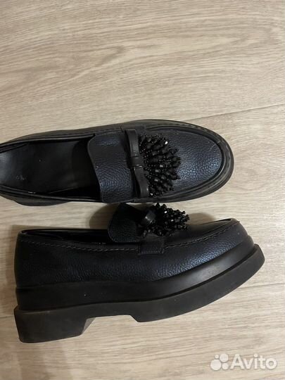 Лоферы женские