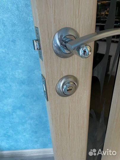 Замена замков,Вскрытие дверей и авто