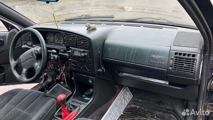 В разборе VW Пассат Б4 (ADY 2.0л 115л.с)