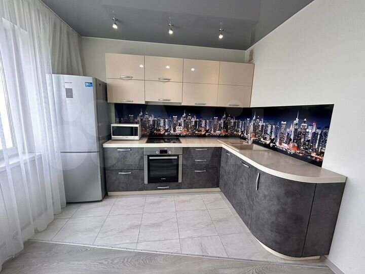 3-к. квартира, 65 м², 10/10 эт.