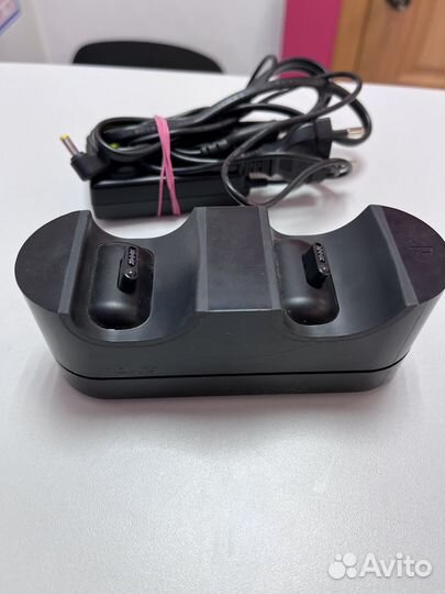 Sony зарядная станция DualShock 4