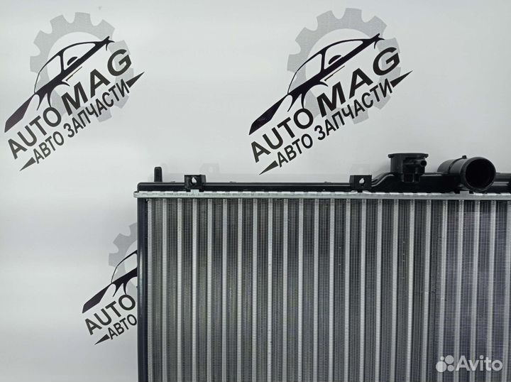 Радиатор охлаждения Mitsubishi Outlander I АКПП