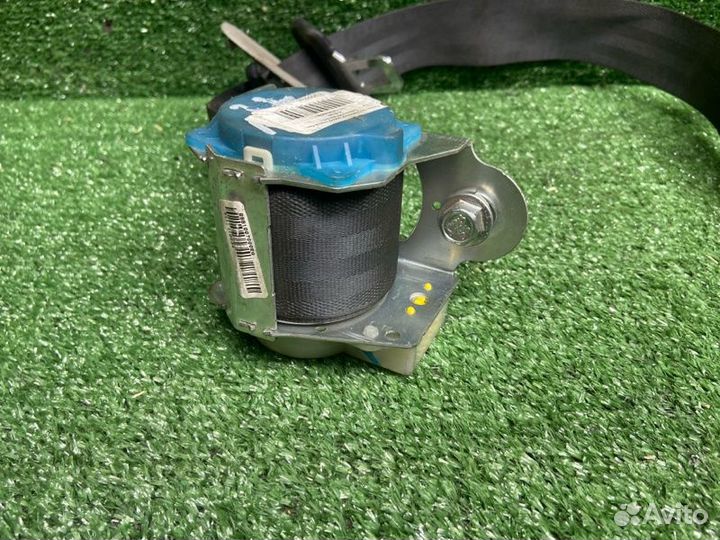 Ремень безопасности задний левый Kia Picanto 1