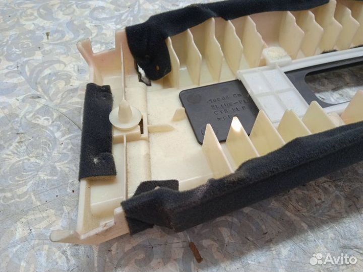 Обшивка стойки правая Infiniti Fx35 S50 2005