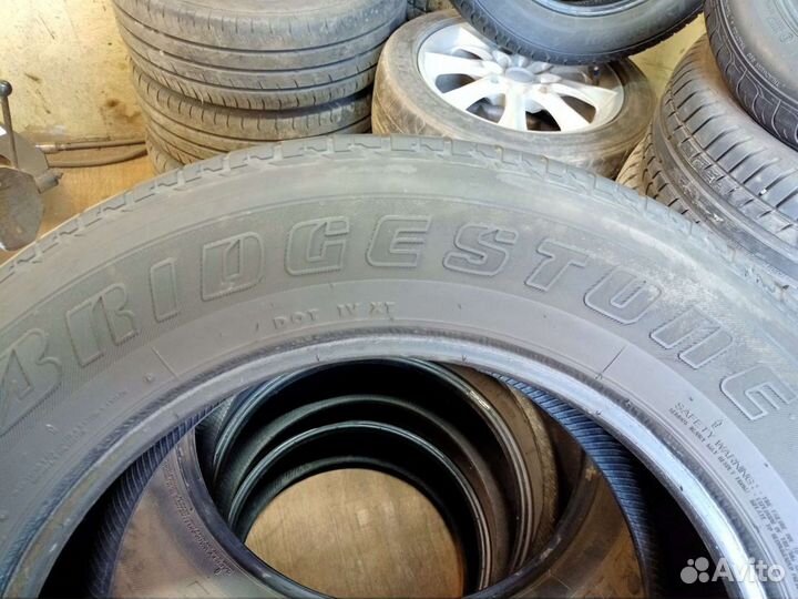 Bridgestone Dueler H/T 684II 265/60 R18