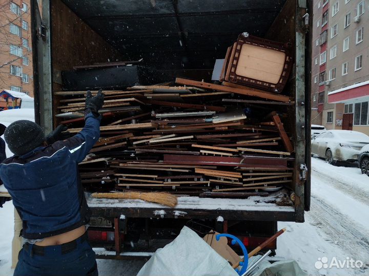 Вывоз старой мебели и хлама Pegeuot Boxer 12 куб