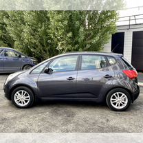 Kia Venga 1.6 AT, 2012, 119 000 км, с пробегом, цена 999 990 руб.