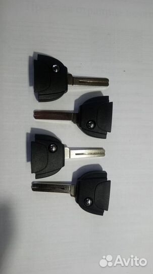 Ключ для Volvo S60/80, XC70/90, V70 с пропиской