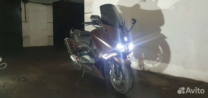 Yamaha T-MAX 530