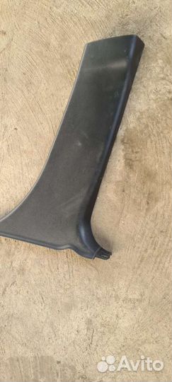 Обшивка средней стойки mazda 3 bk мазда 3