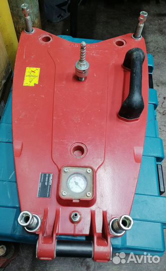 Вакуумная плита, Hilti