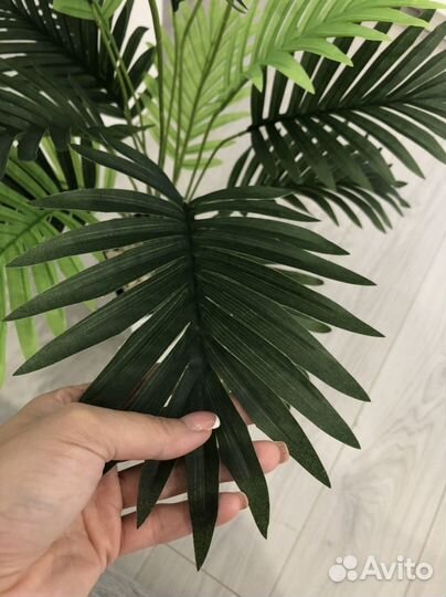 Искусственная пальма