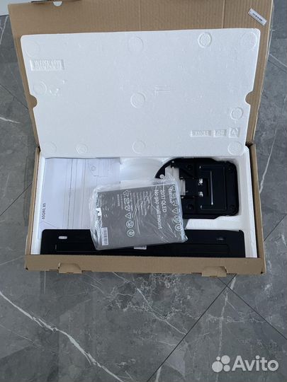 Кронштейн для телевизора Samsung WMN-M15EB новый